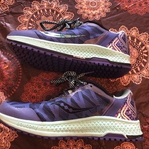 Saucony size 8